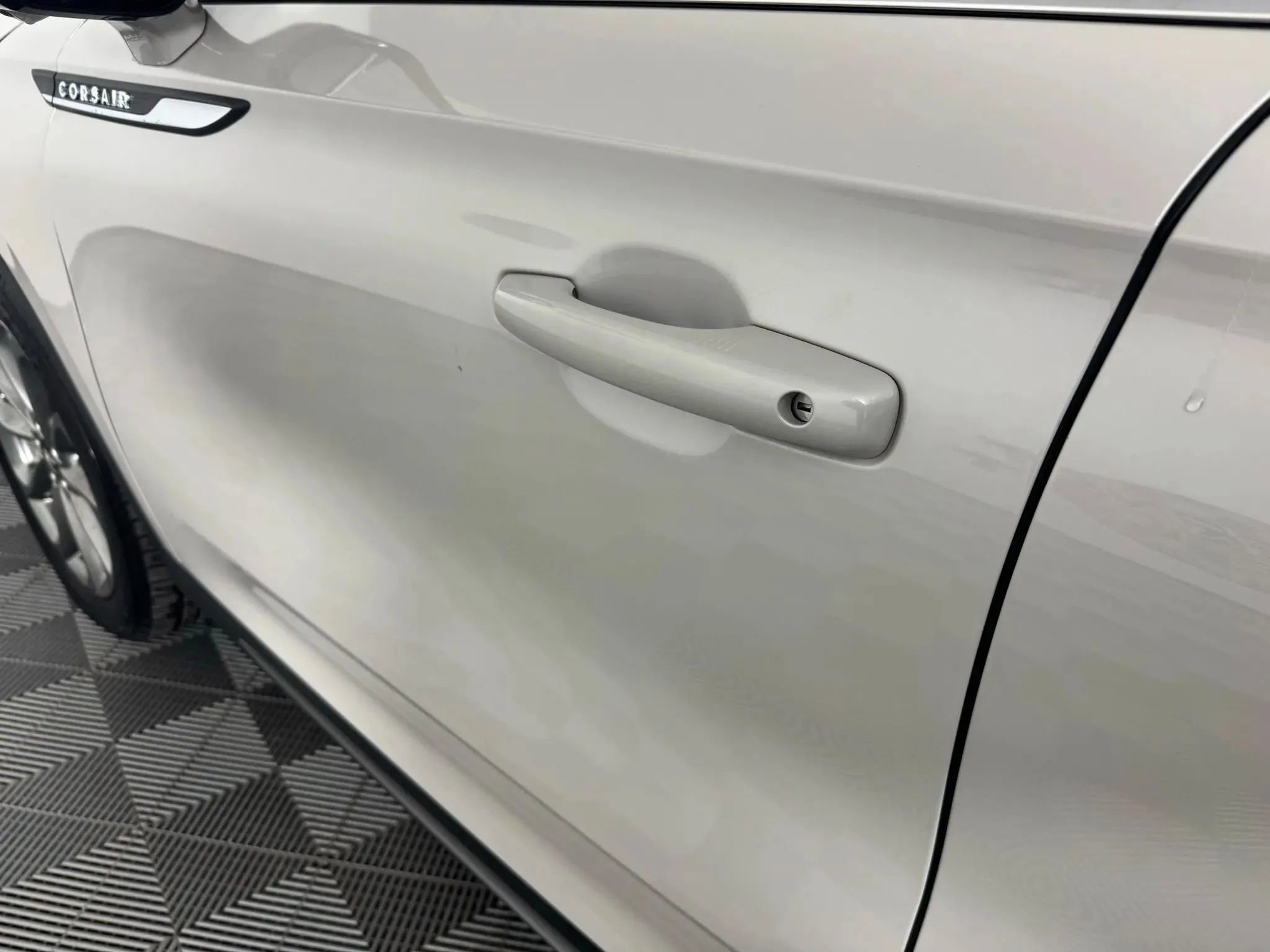 Used 2020 Lincoln Corsair AWD image 26