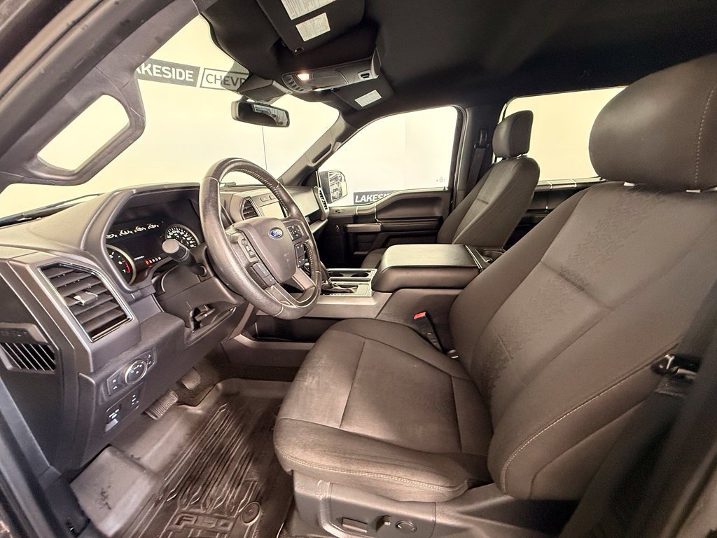 Used 2020 Ford F150 XLT w/ Equipment Group 302A Luxury AWD/4WD image 21