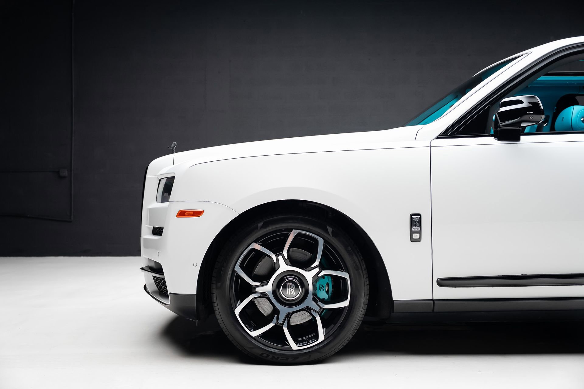 Used 2019 Rolls-Royce Cullinan AWD/4WD image 19