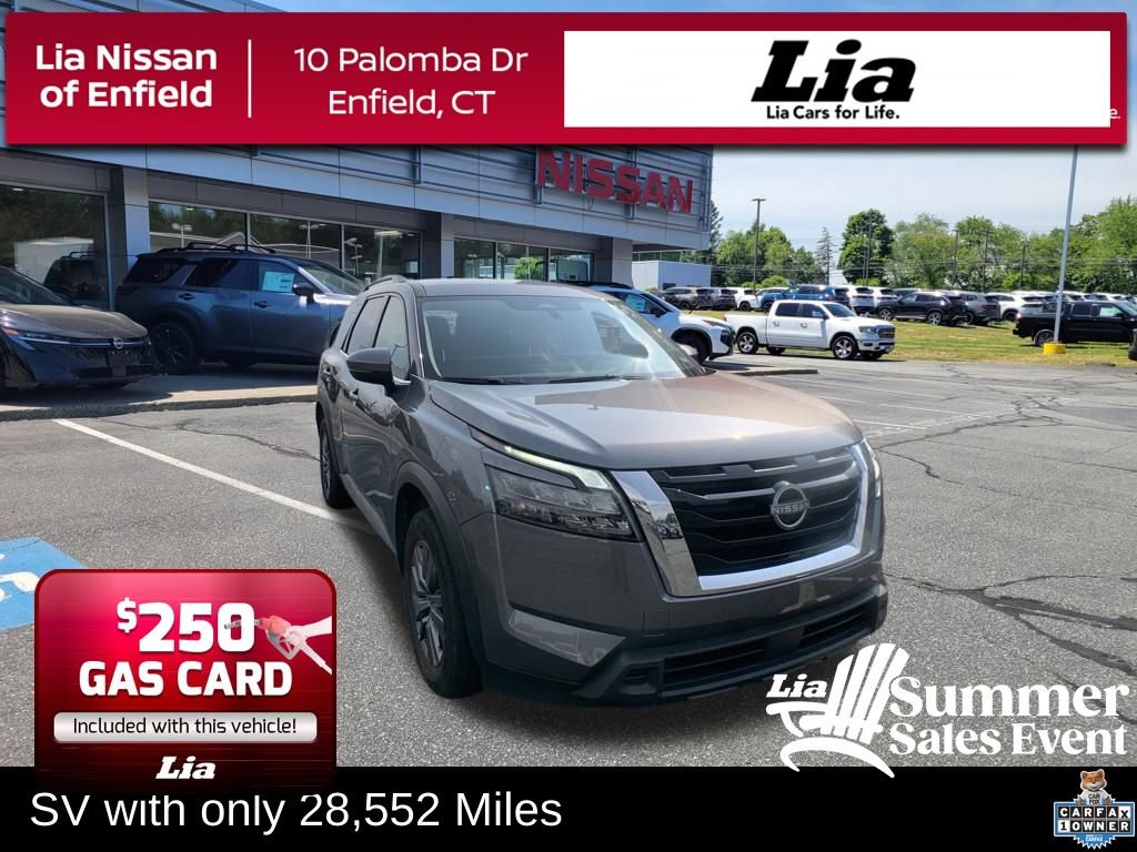 Used 2024 Nissan Pathfinder SV AWD/4WD image 1