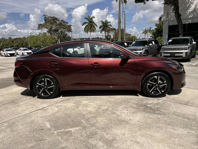 Used 2025 Nissan Sentra SV FWD image 14