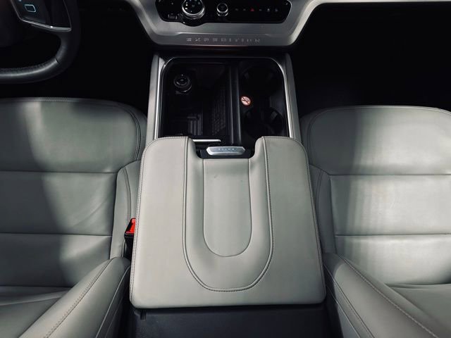 Used 2025 Ford Expedition Active image 43