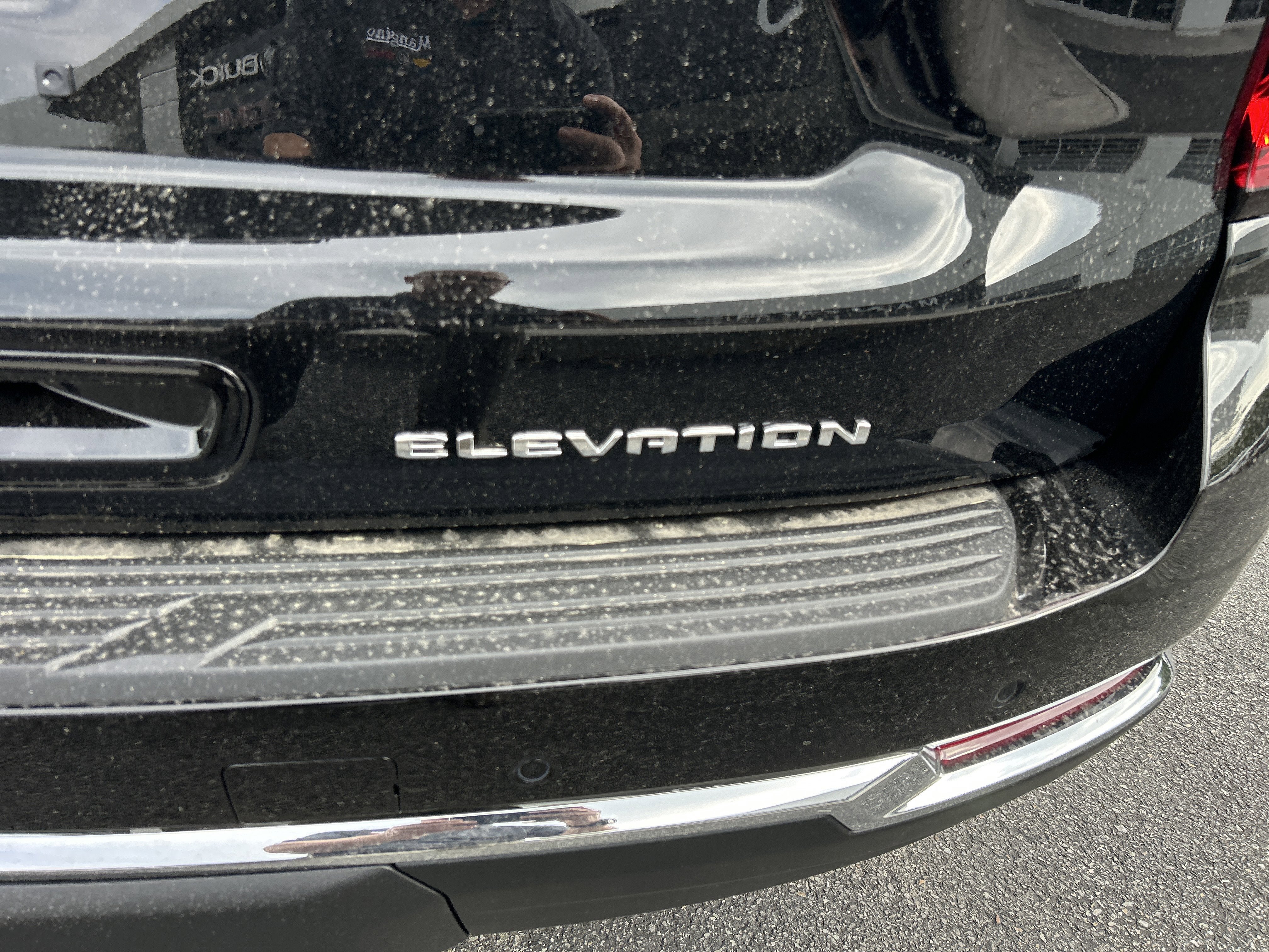 New 2026 GMC Yukon Elevation AWD/4WD image 12