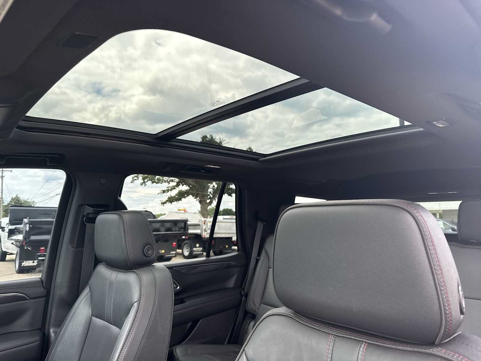 Certified 2021 Chevrolet Tahoe RST AWD/4WD image 14