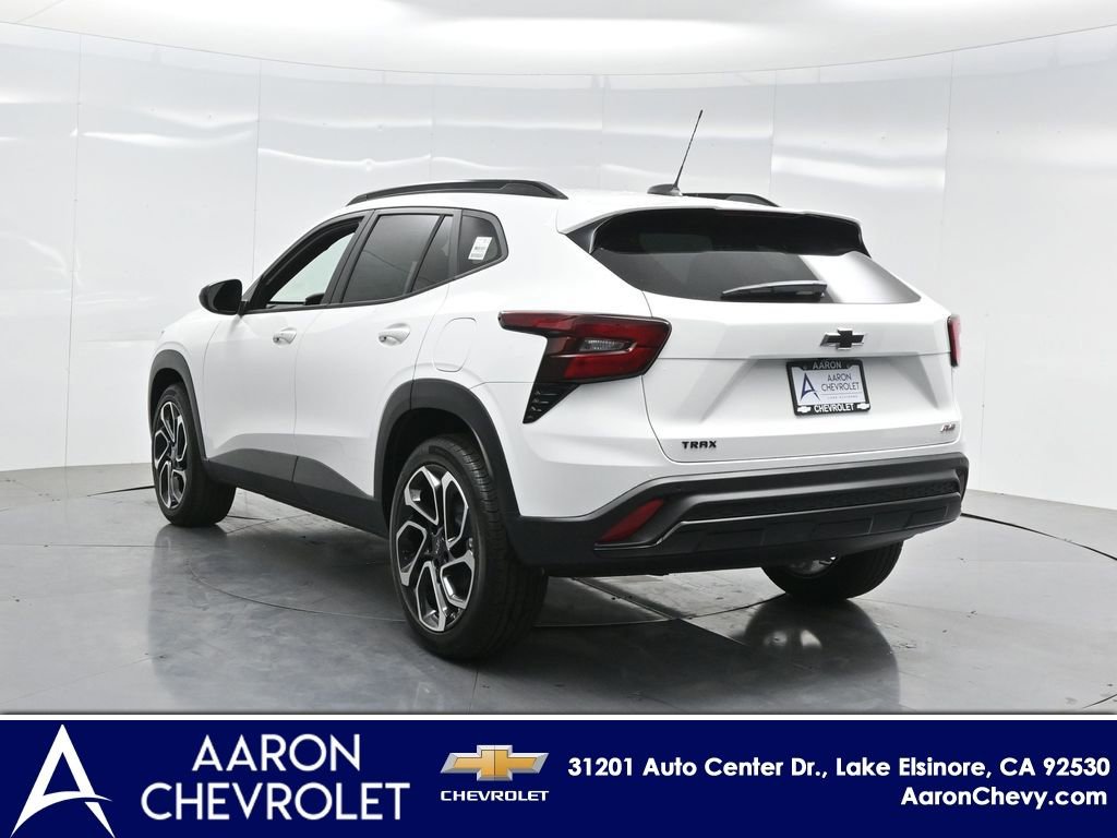 New 2026 Chevrolet Trax RS w/ Driver Confidence Package image 5