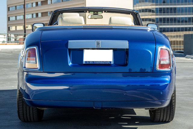 Used 2010 Rolls-Royce Phantom Drophead Coupe RWD image 7