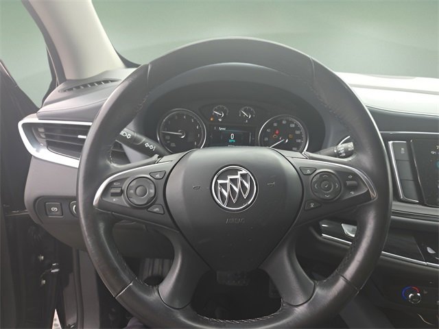Used 2018 Buick Enclave Essence image 13