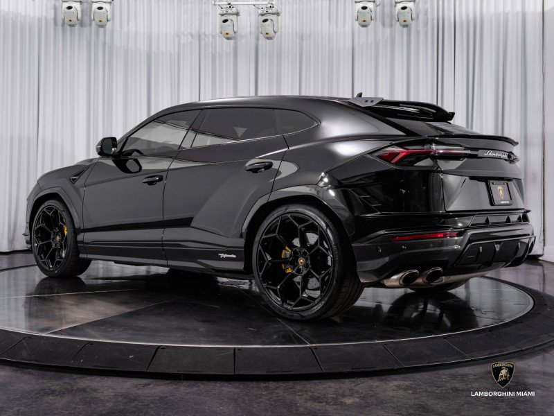 Used 2024 Lamborghini Urus Performante image 10