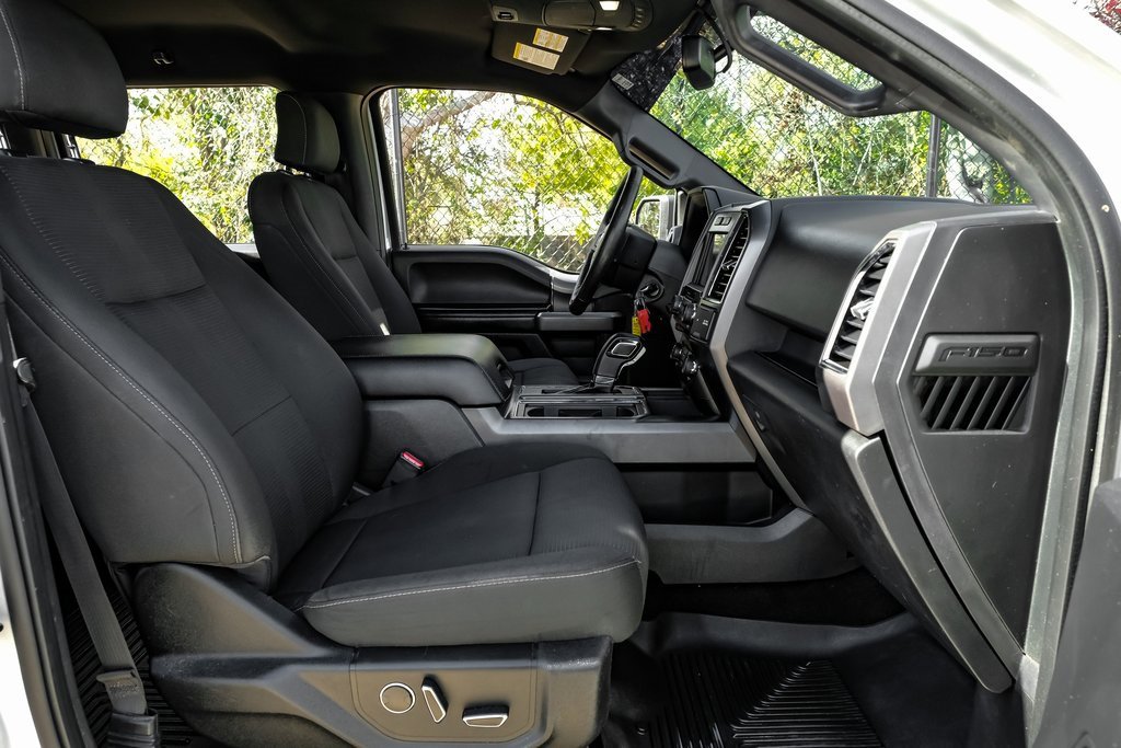 Used 2016 Ford F150 XLT w/ Equipment Group 302A Luxury image 39