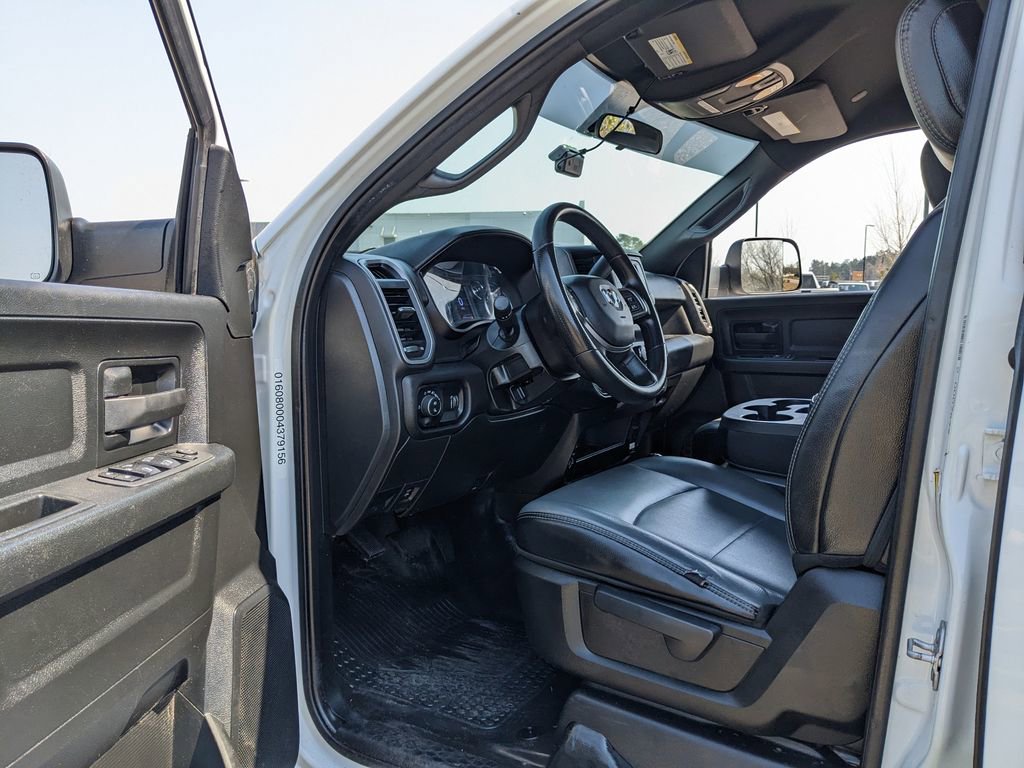 Used 2022 RAM 2500 Tradesman w/ Chrome Appearance Group image 35