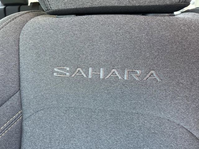 Used 2024 Jeep Wrangler Unlimited Sahara AWD/4WD image 24