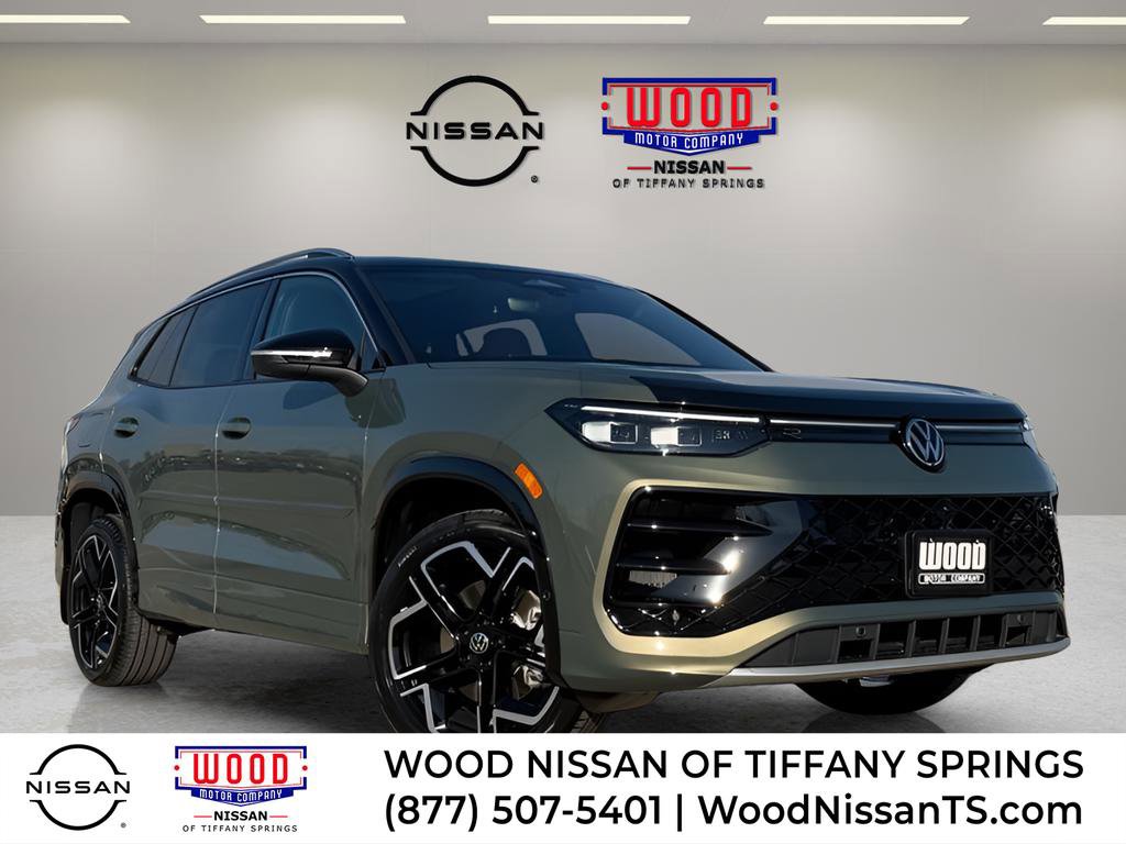 Used 2026 Volkswagen Tiguan SEL R-Line image 1