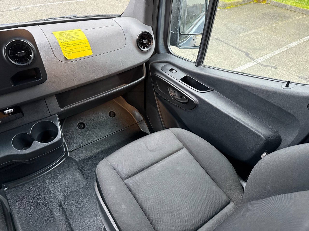 Used 2019 Mercedes-Benz Sprinter 144 image 39