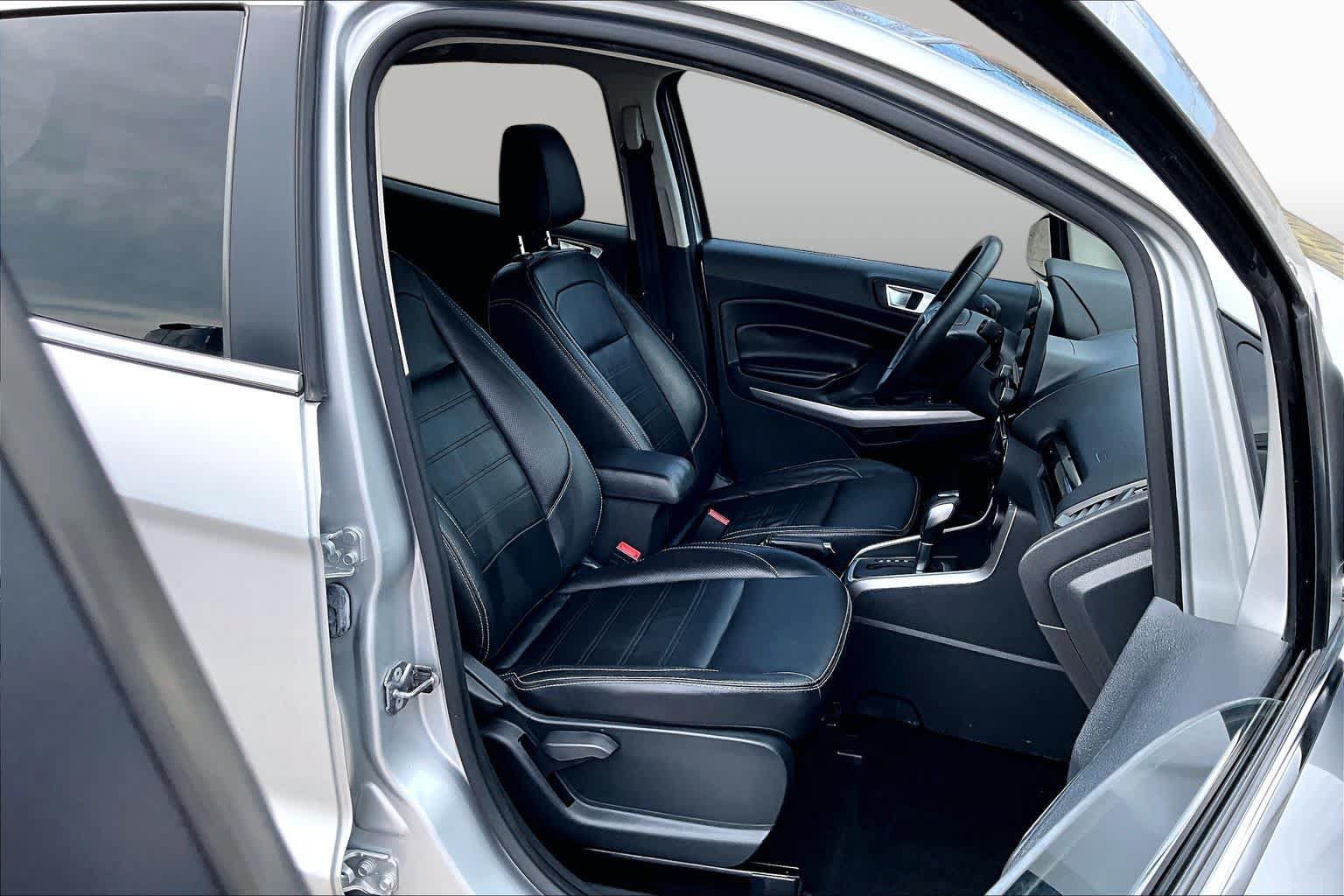 Certified 2020 Ford EcoSport Titanium AWD/4WD image 11