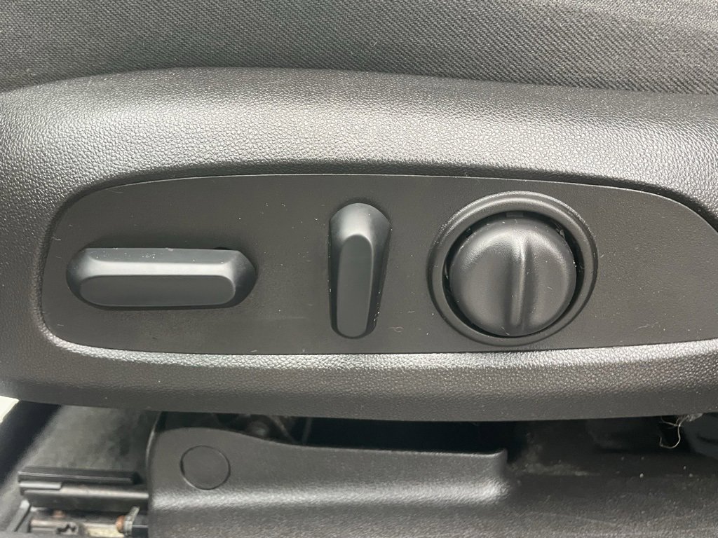 Used 2018 Chevrolet Traverse LT image 30