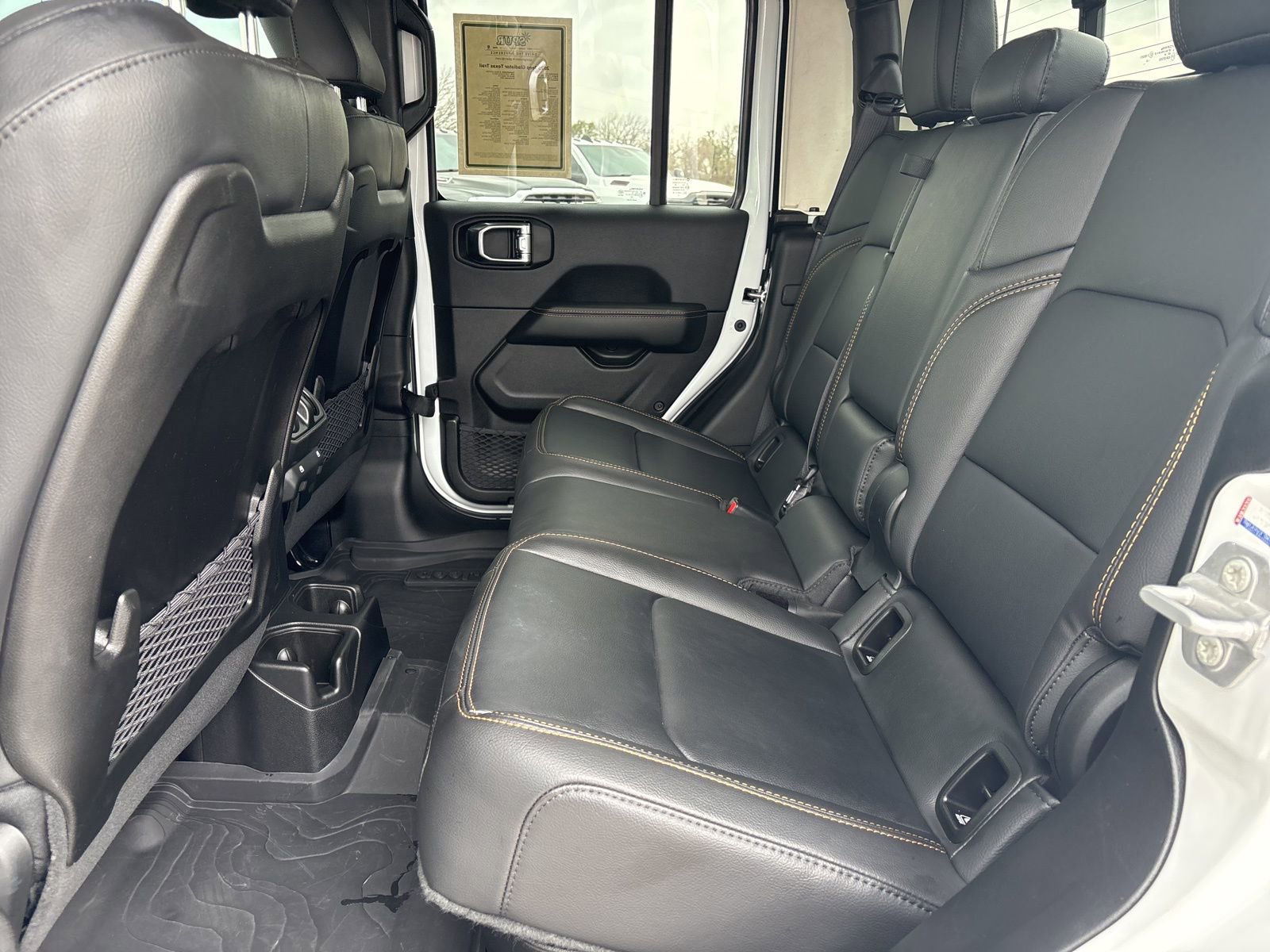 Used 2025 Jeep Gladiator Sport image 15