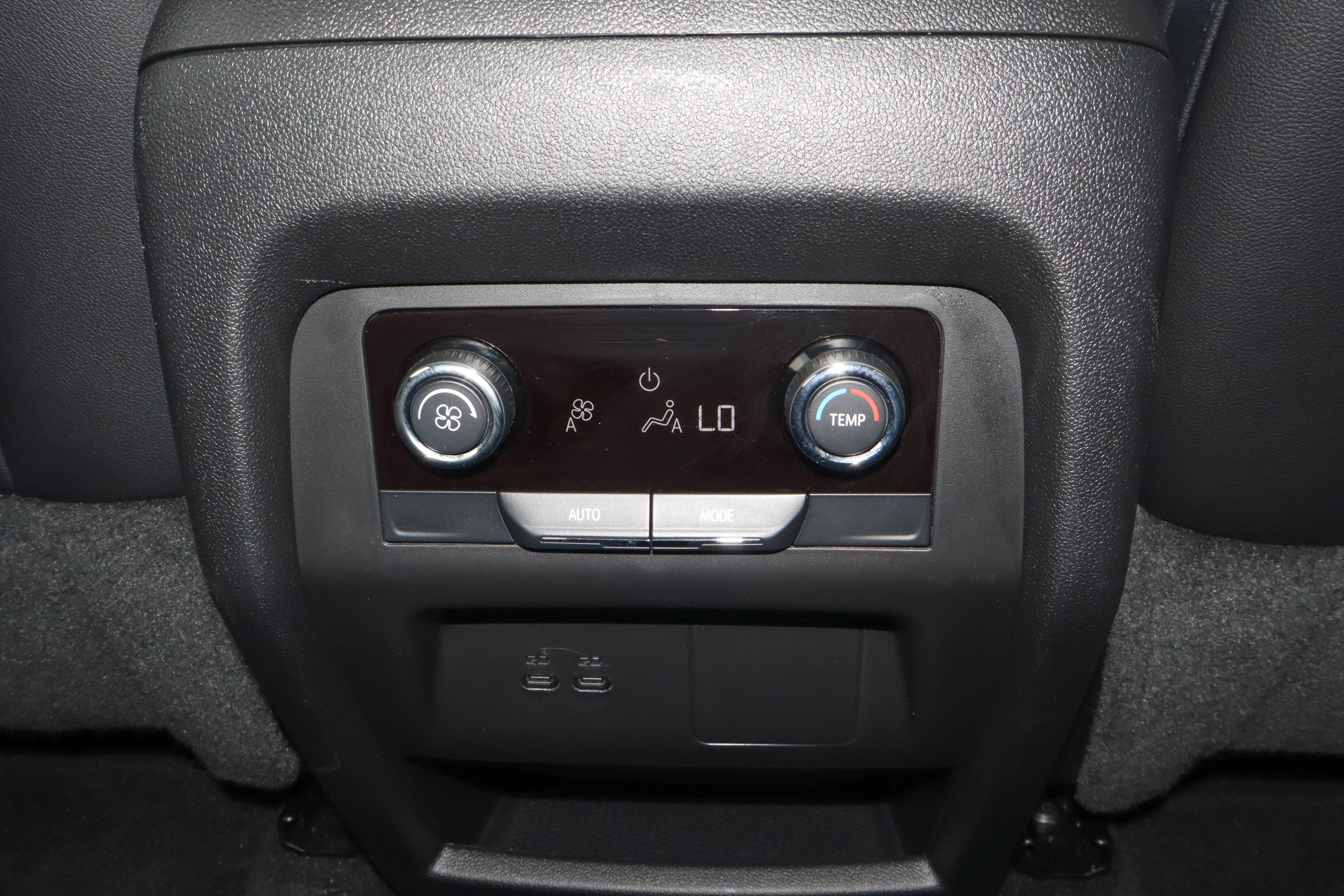 Used 2026 Chevrolet Traverse LT AWD/4WD image 22