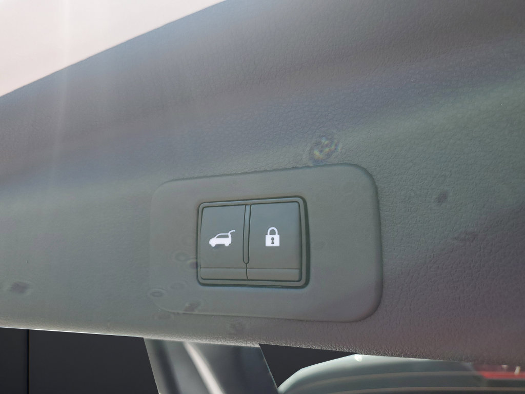 New 2025 Nissan Murano SL AWD/4WD image 16