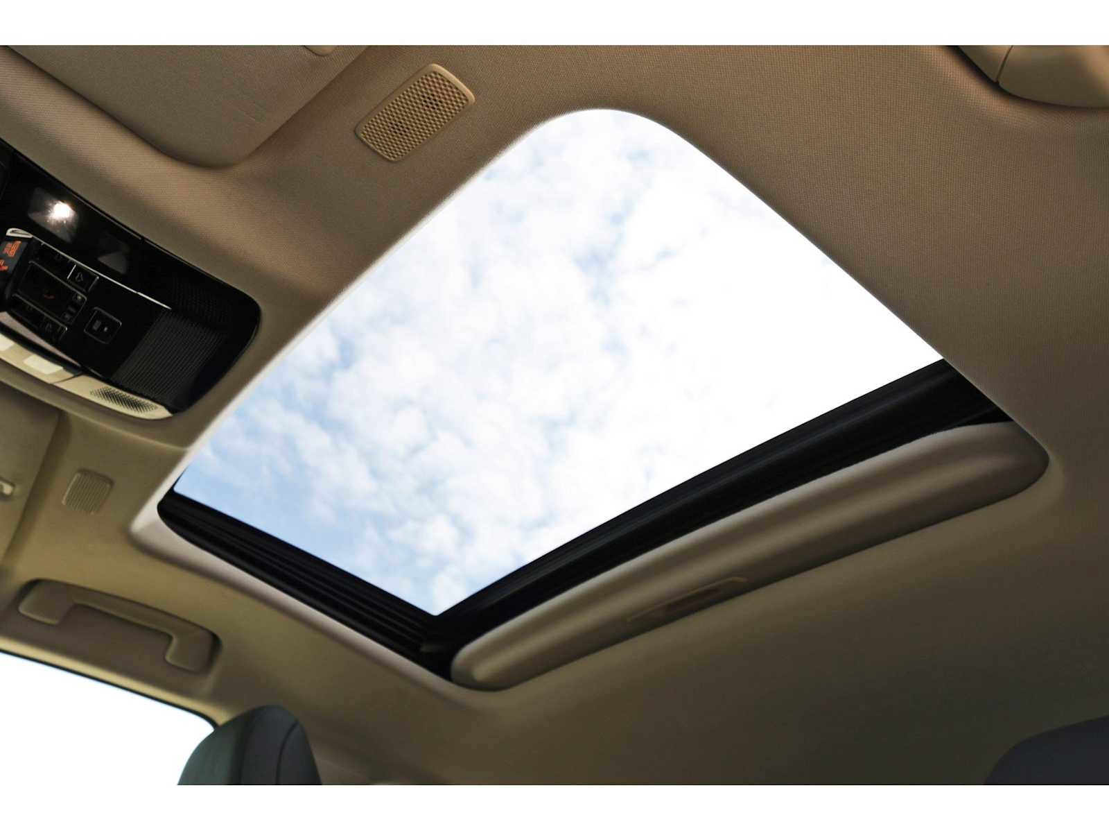 Used 2025 Lexus NX 250 Premium w/ Towing Package (2000 Lbs) image 28