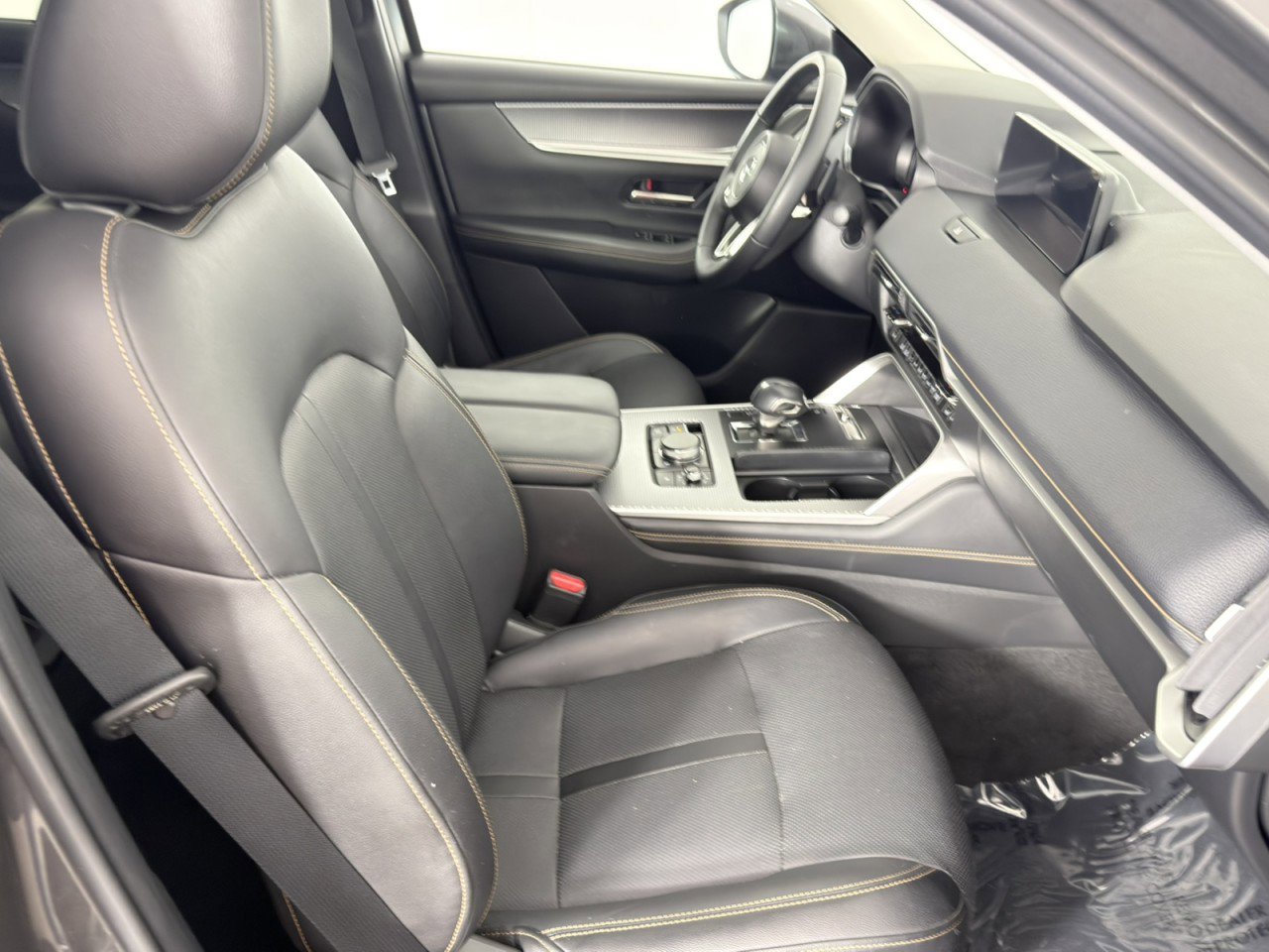 Used 2024 MAZDA CX-90 Plug-In Hybrid w/ Preferred AWD/4WD image 8