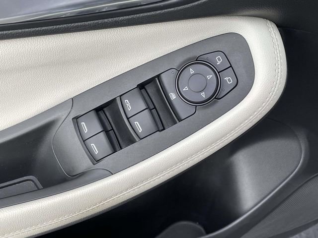 Used 2020 Buick Encore GX Select image 16