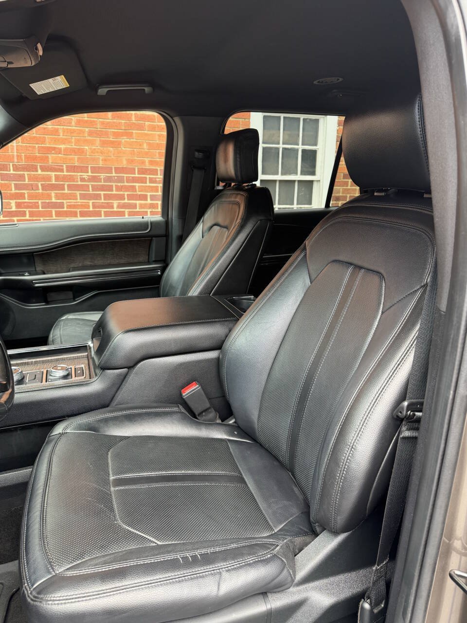 Used 2018 Ford Expedition Max Limited w/ Driver Assistance Package AWD/4WD image 12