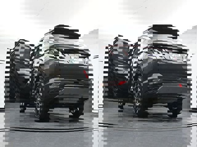 Used 2024 Hyundai Tucson Limited AWD/4WD image 40