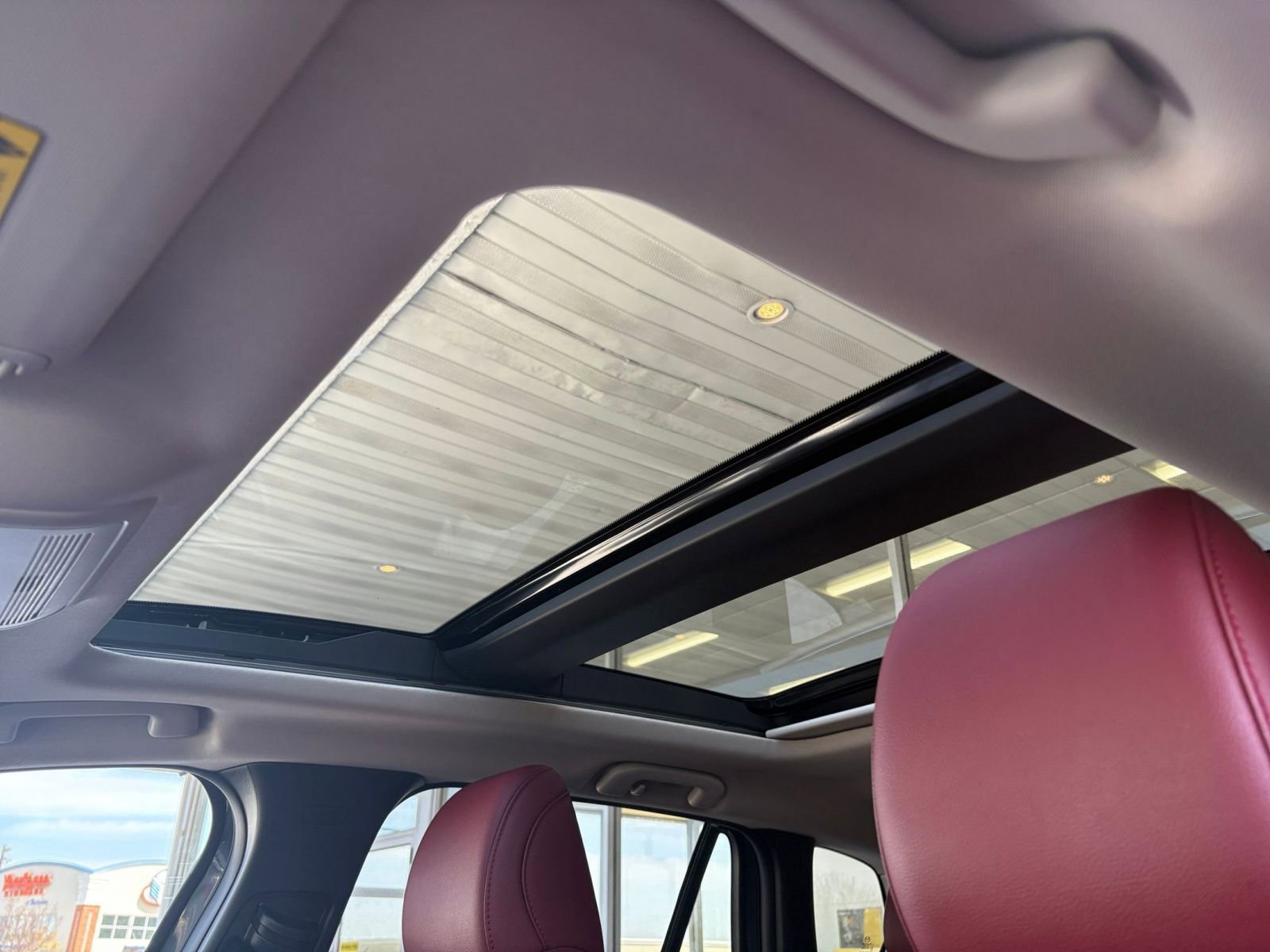 Used 2025 MAZDA CX-50 2.5 Hybrid w/ Premium Plus Pkg image 31