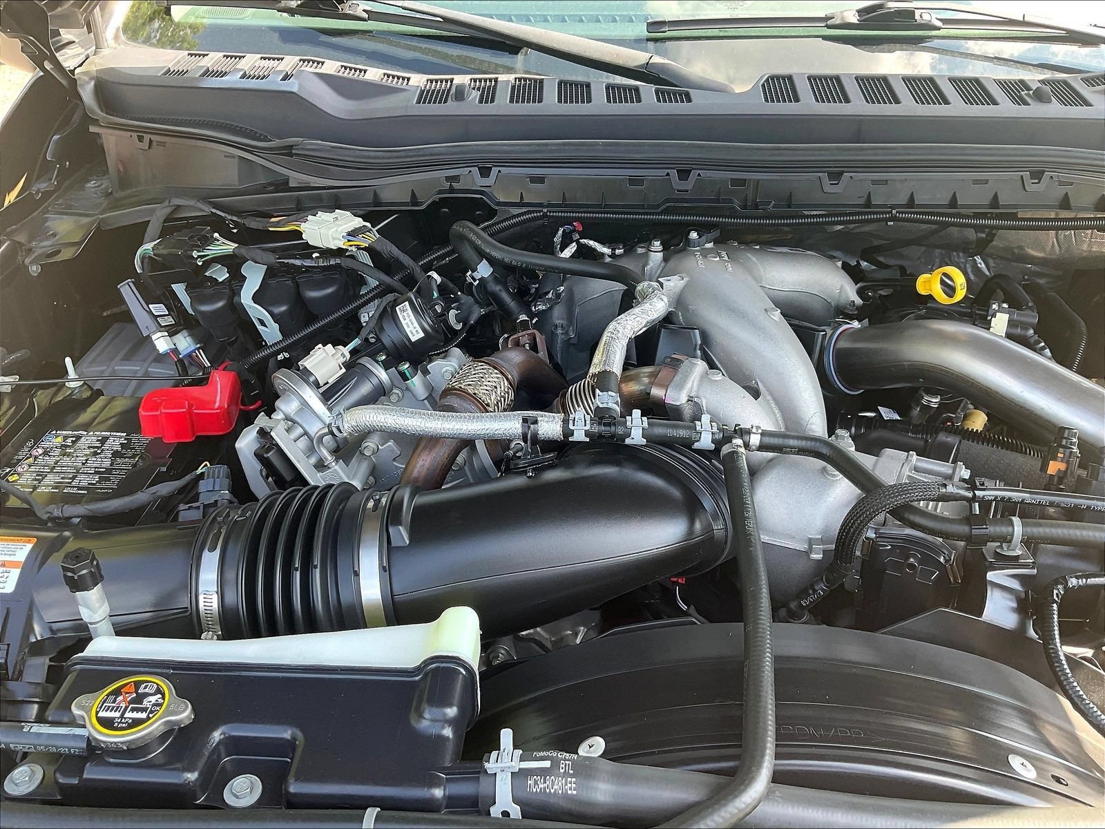 Used 2023 Ford F250 Lariat w/ Lariat Ultimate Package AWD/4WD image 32