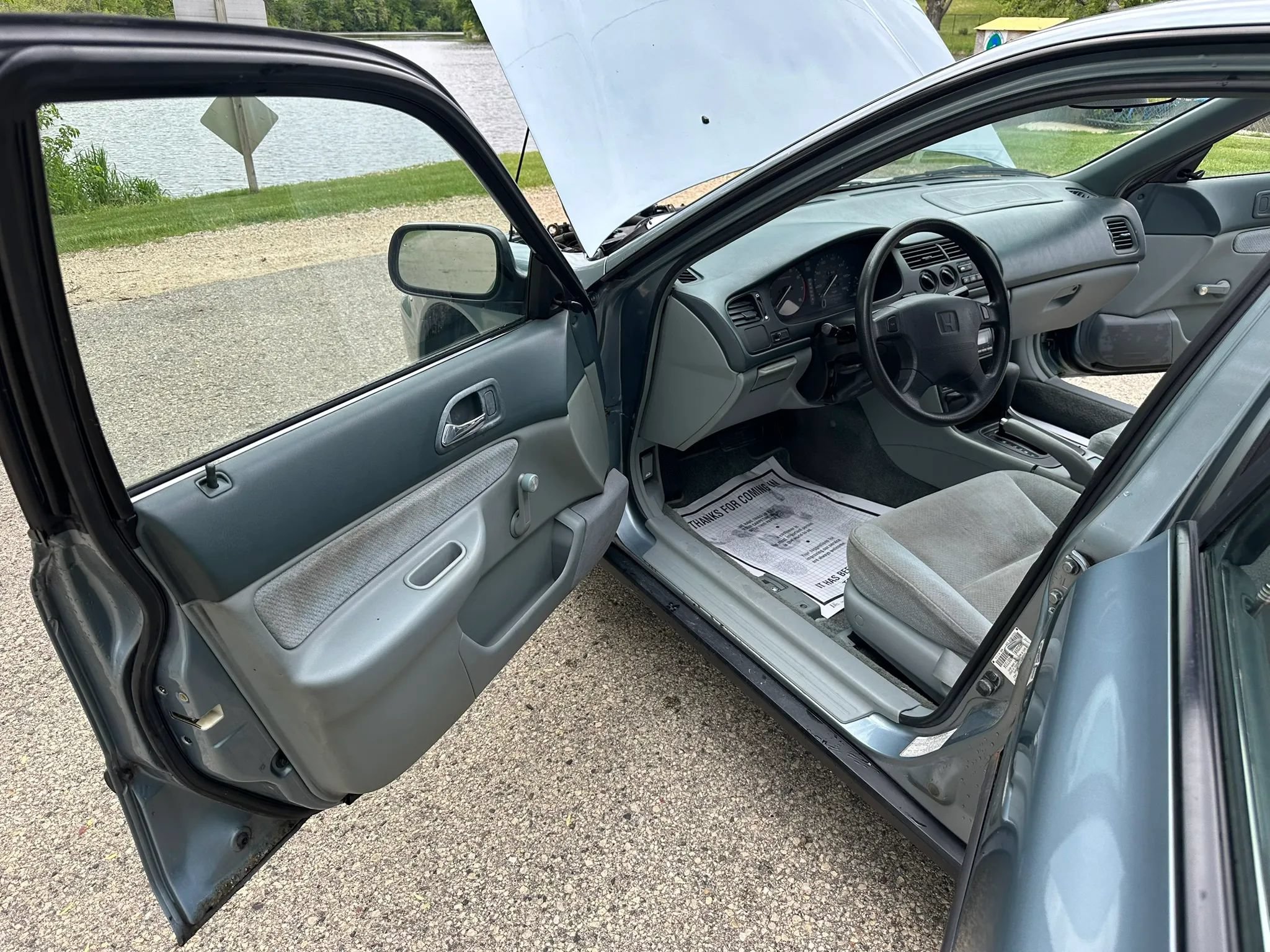 Used 1994 Honda Accord DX image 9