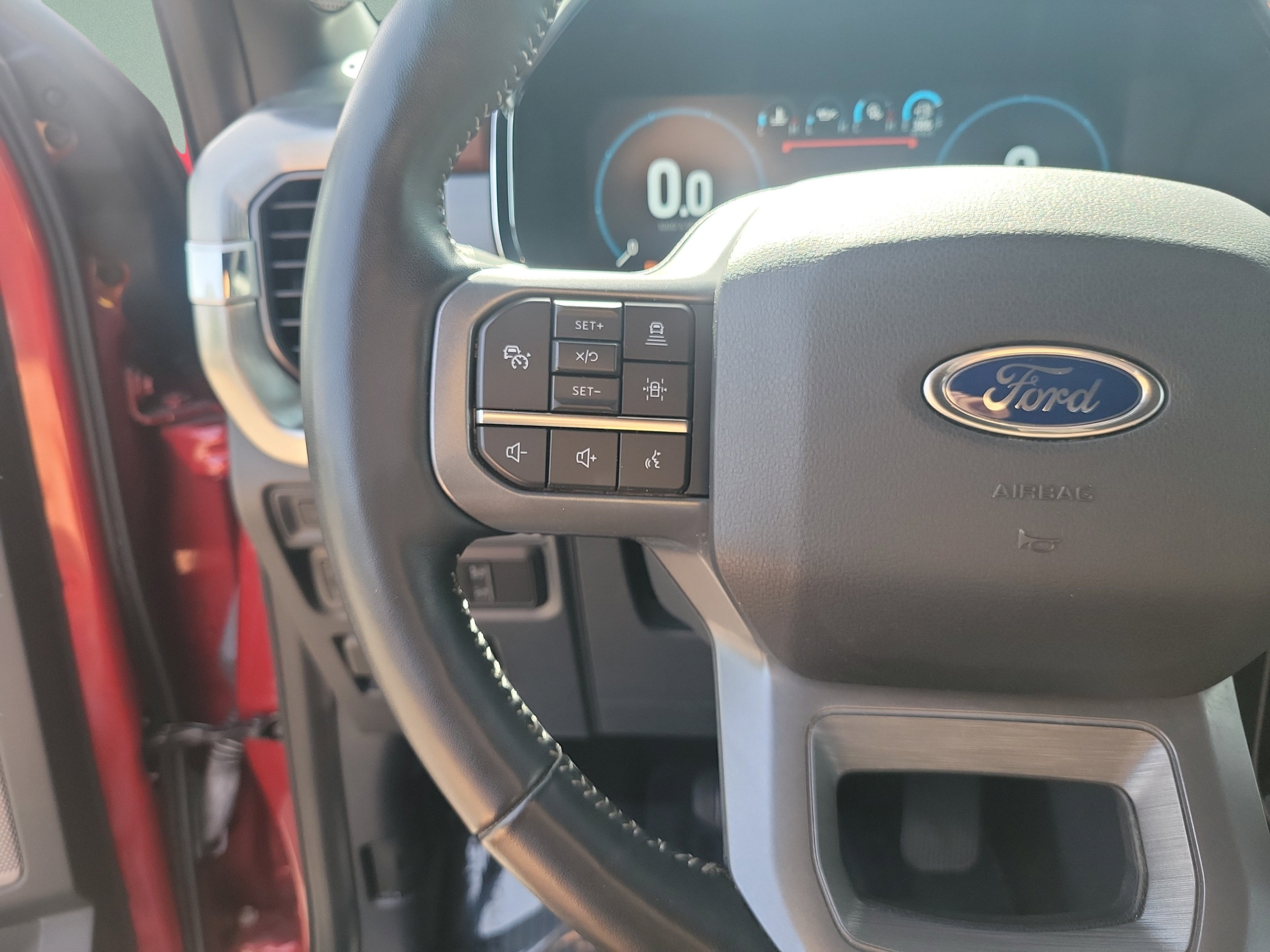 Used 2021 Ford F150 Lariat w/ Equipment Group 502A High AWD/4WD image 27
