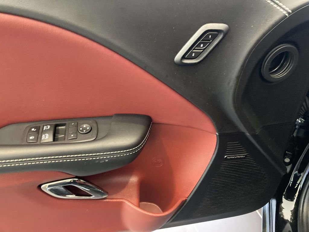 Used 2023 Dodge Challenger SRT Hellcat image 12