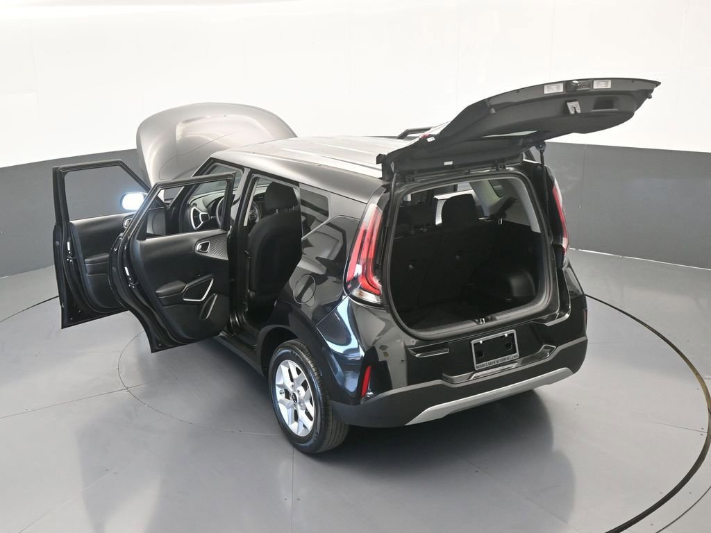 Used 2023 Kia Soul LX w/ Option Group 015 image 59