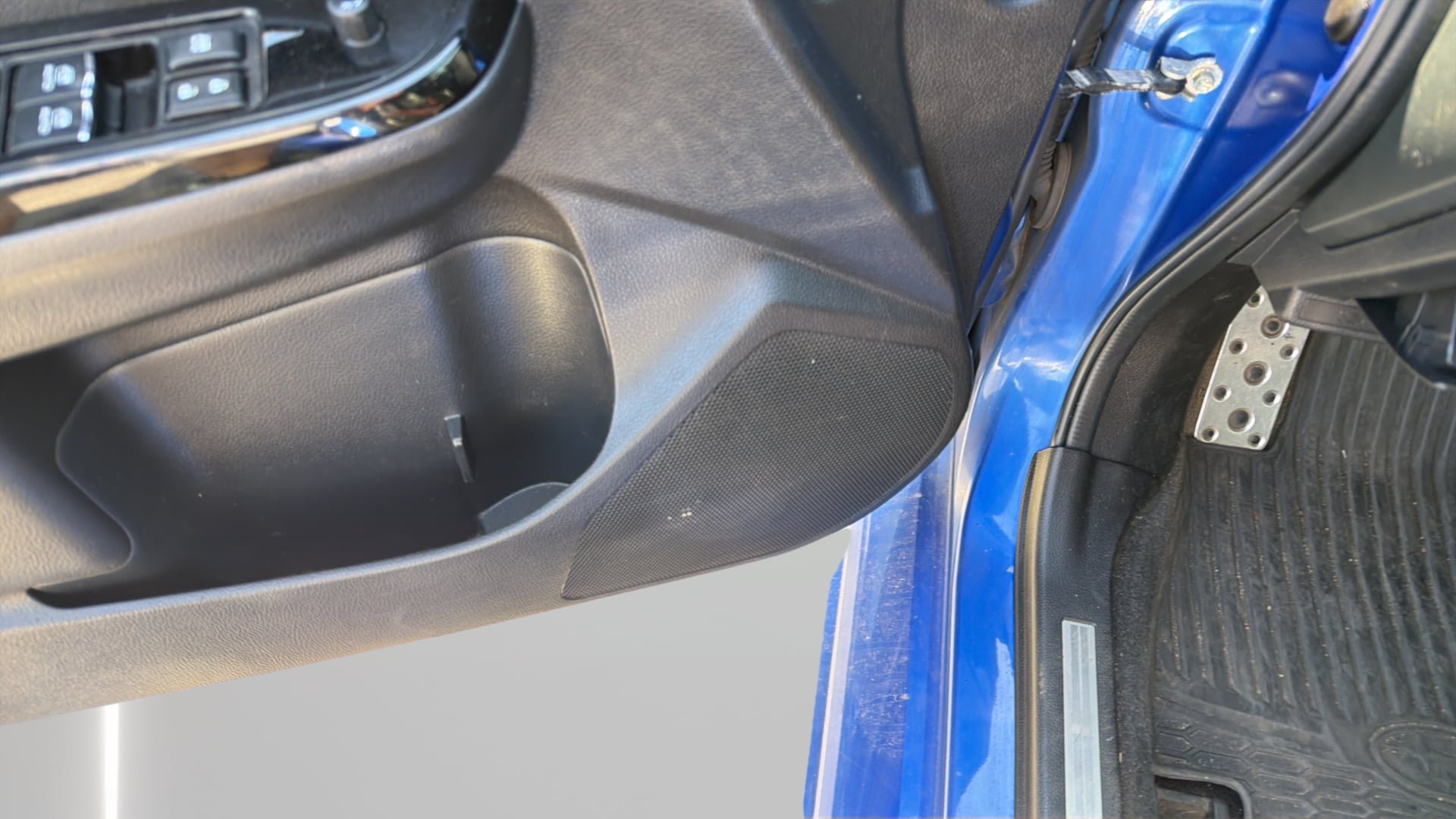 Used 2019 Subaru WRX STI AWD/4WD image 22