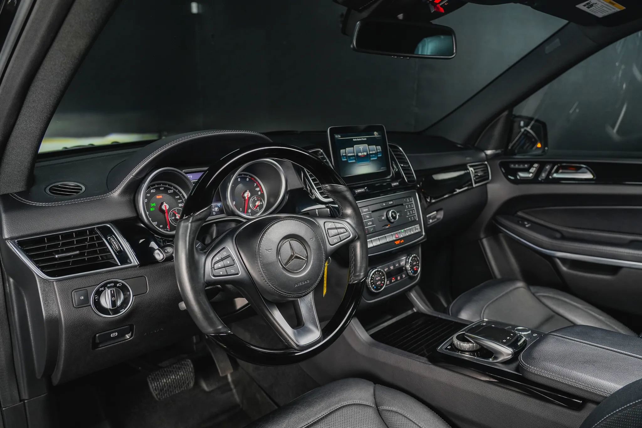 Used 2017 Mercedes-Benz GLS 550 GLS 550 Sport Utility 4D image 35