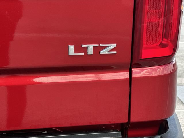 Used 2023 Chevrolet Silverado 1500 LTZ w/ Z71 Off-Road Package AWD/4WD image 34