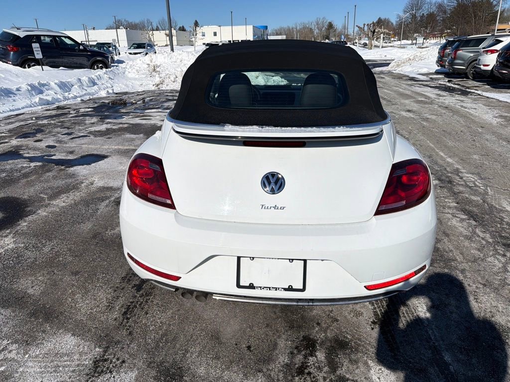 Used 2018 Volkswagen Beetle 2.0T S image 4