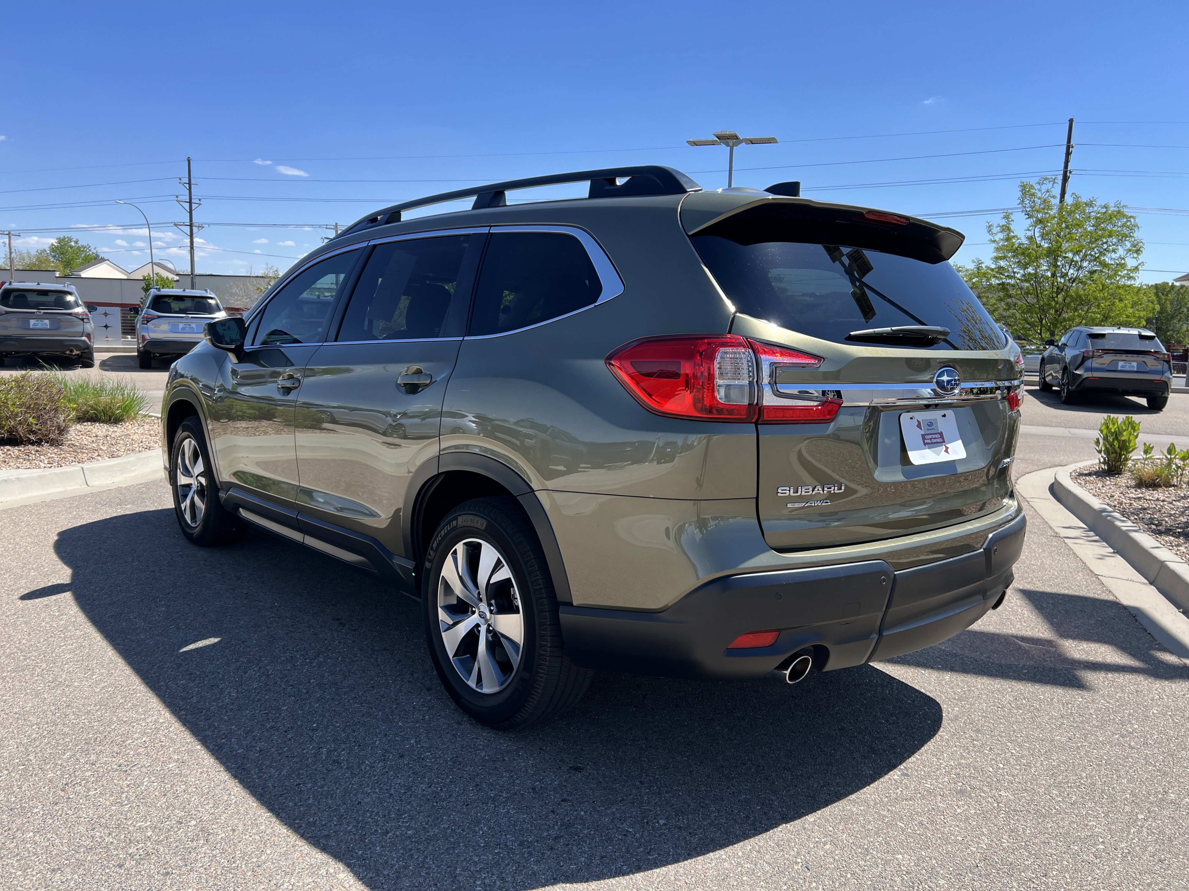 Used 2024 Subaru Ascent Premium w/ Convenience Package AWD/4WD image 10