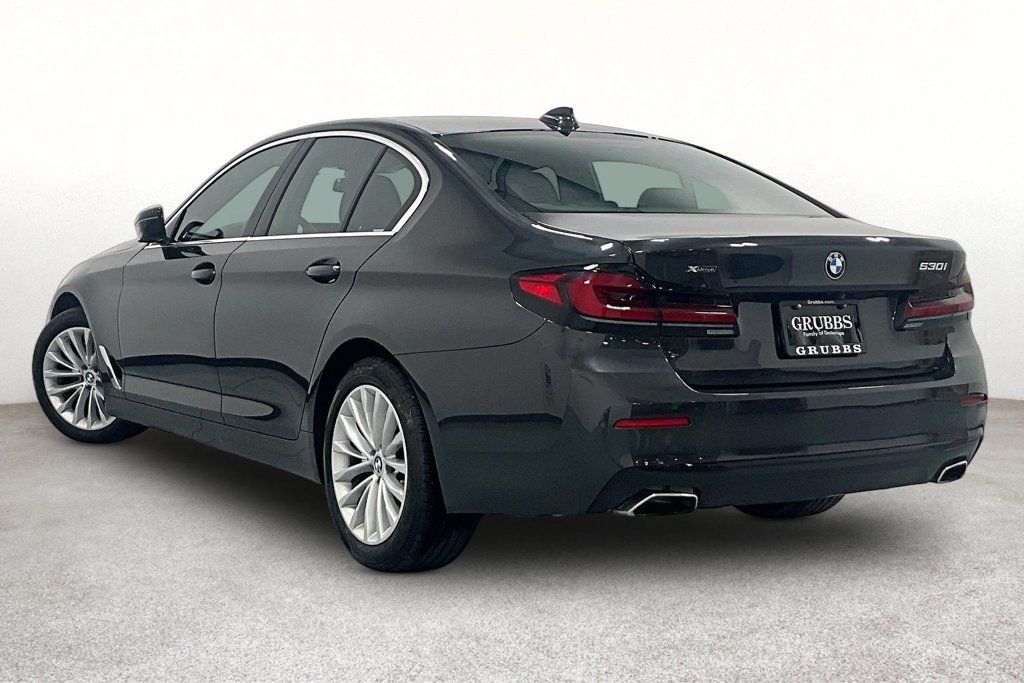 Used 2023 BMW 530i xDrive AWD/4WD image 12