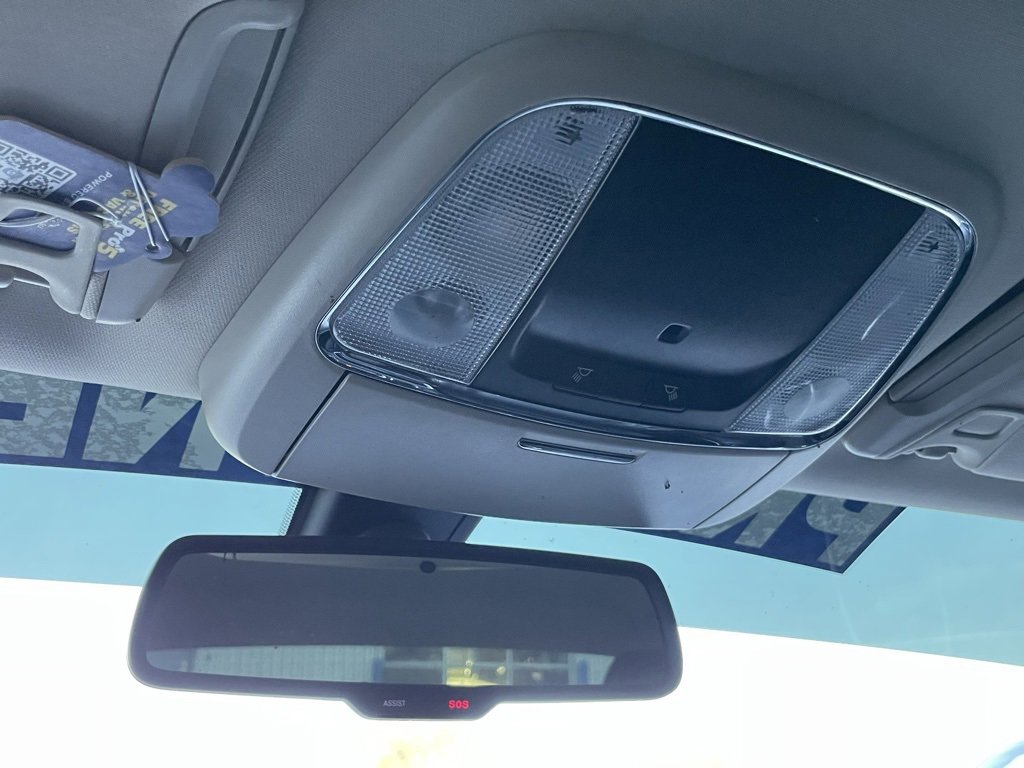 Used 2022 Chrysler 300 Touring w/ Sport Appearance Package image 24