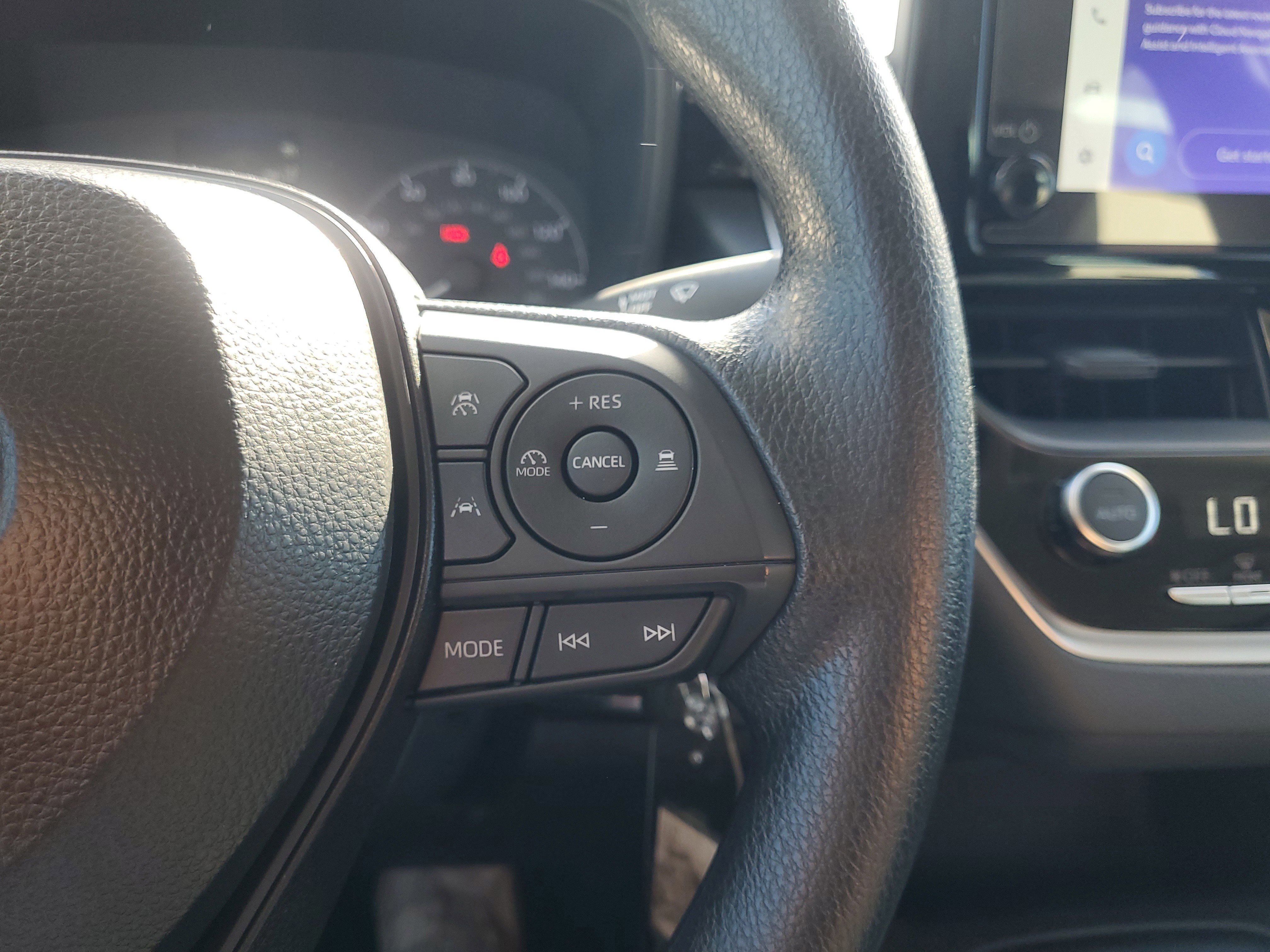 Certified 2025 Toyota Corolla LE image 22