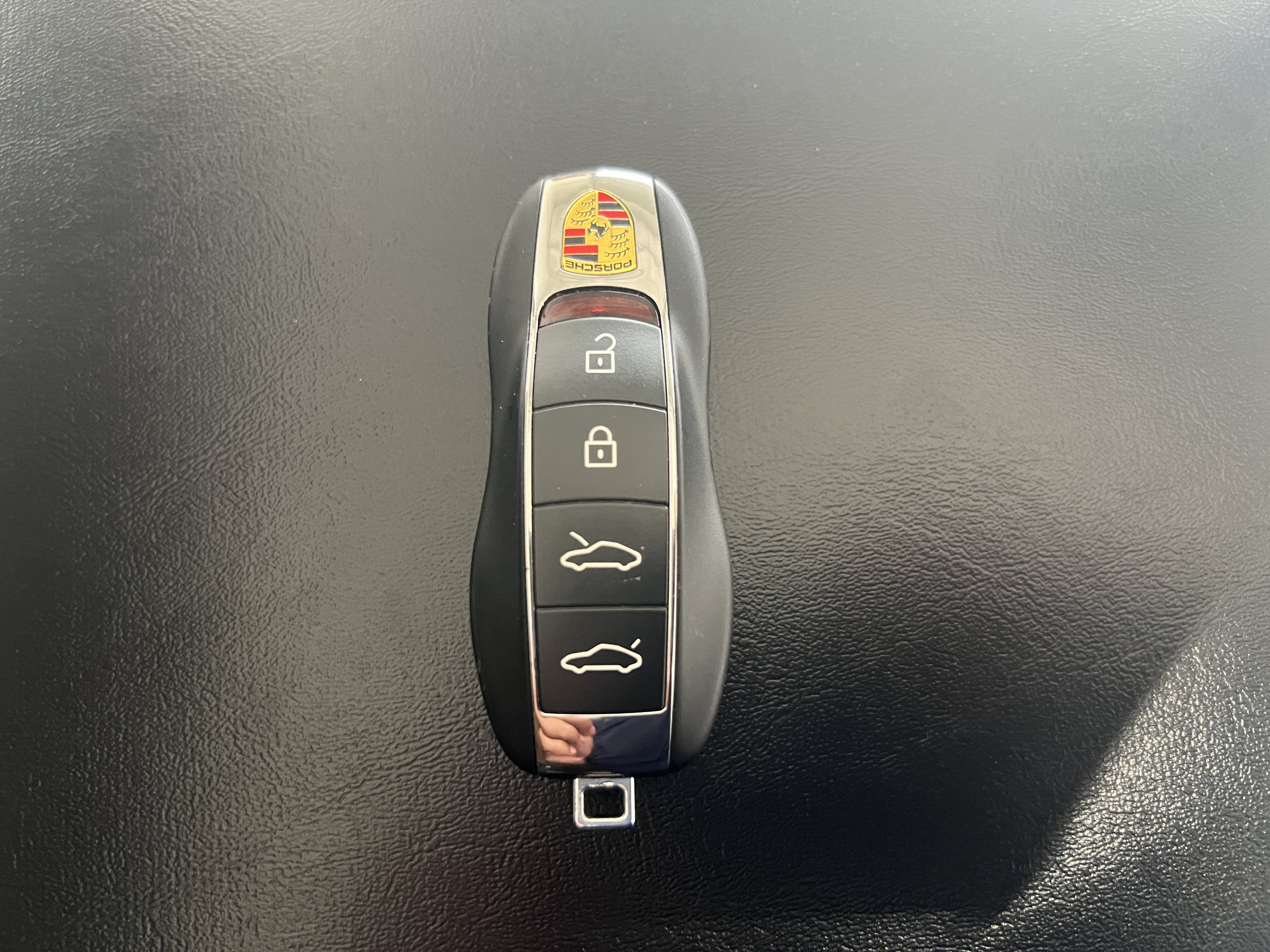 Certified 2024 Porsche 718 Cayman RWD image 25