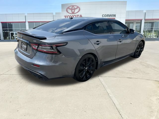 Used 2021 Nissan Maxima SR w/ Sport Mat Group FWD image 5
