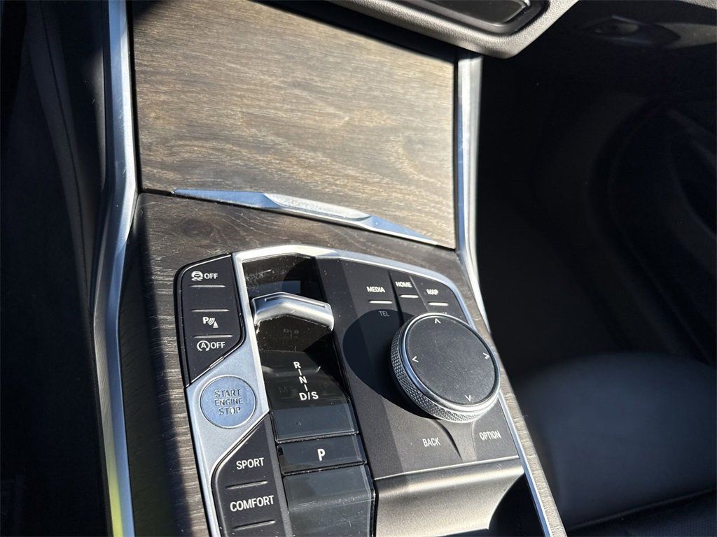 Used 2024 BMW 430i Convertible image 18