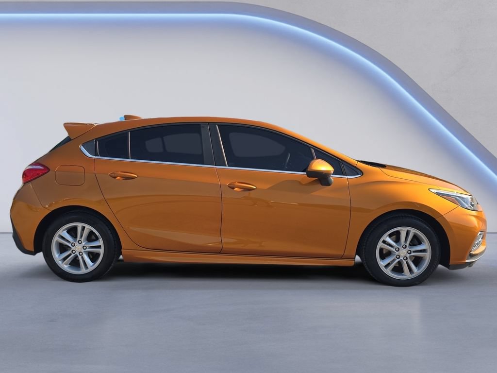 Used 2017 Chevrolet Cruze LT w/ RS Package FWD image 7