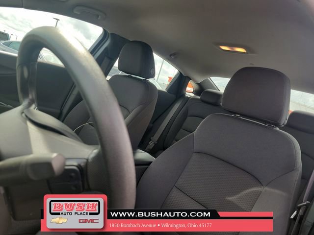 Used 2024 Chevrolet Malibu LT image 17