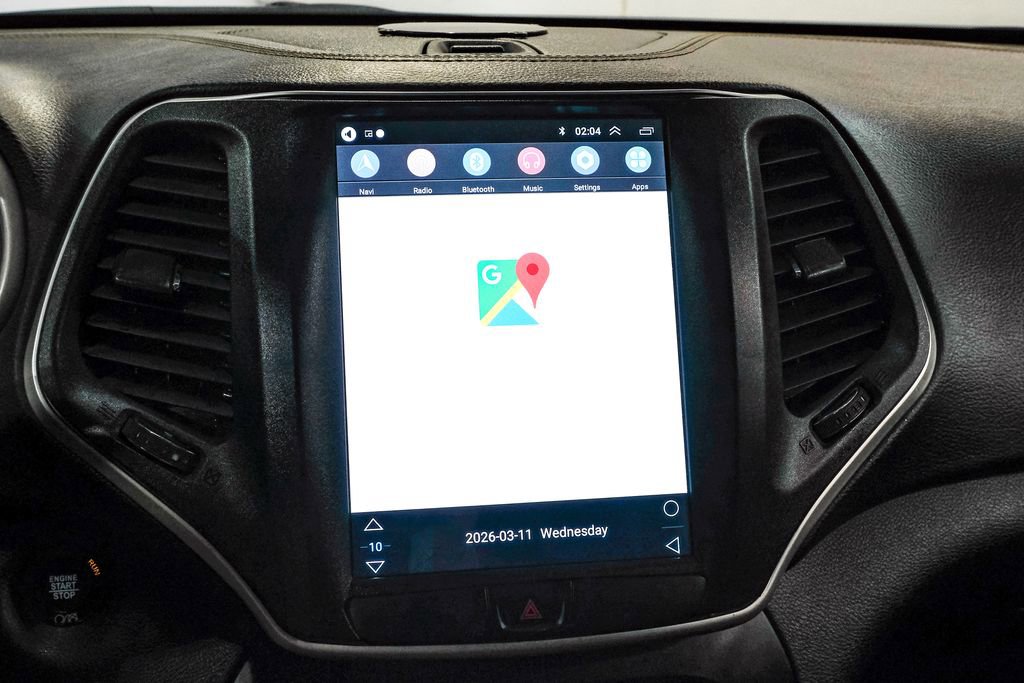 Used 2017 Jeep Cherokee Limited FWD image 23