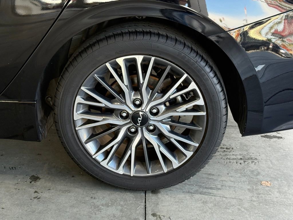 Used 2022 Kia Forte GT-Line w/ GT-Line Technology Package image 16