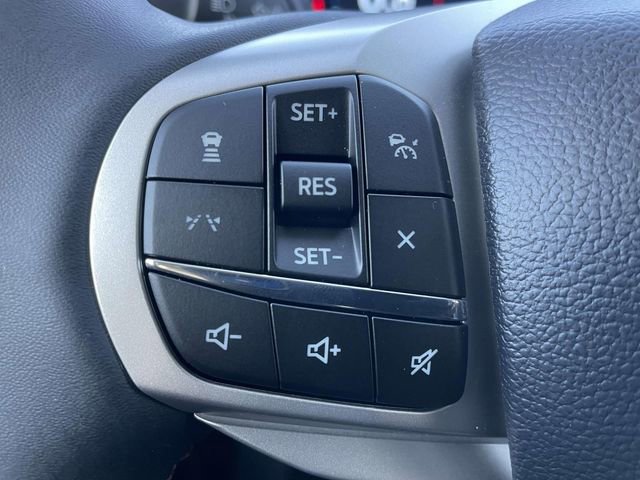 New 2026 Ford Explorer Active RWD image 12