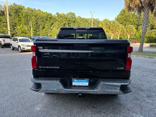 Used 2022 Chevrolet Silverado 1500 LTZ w/ LTZ Premium Package AWD/4WD image 5